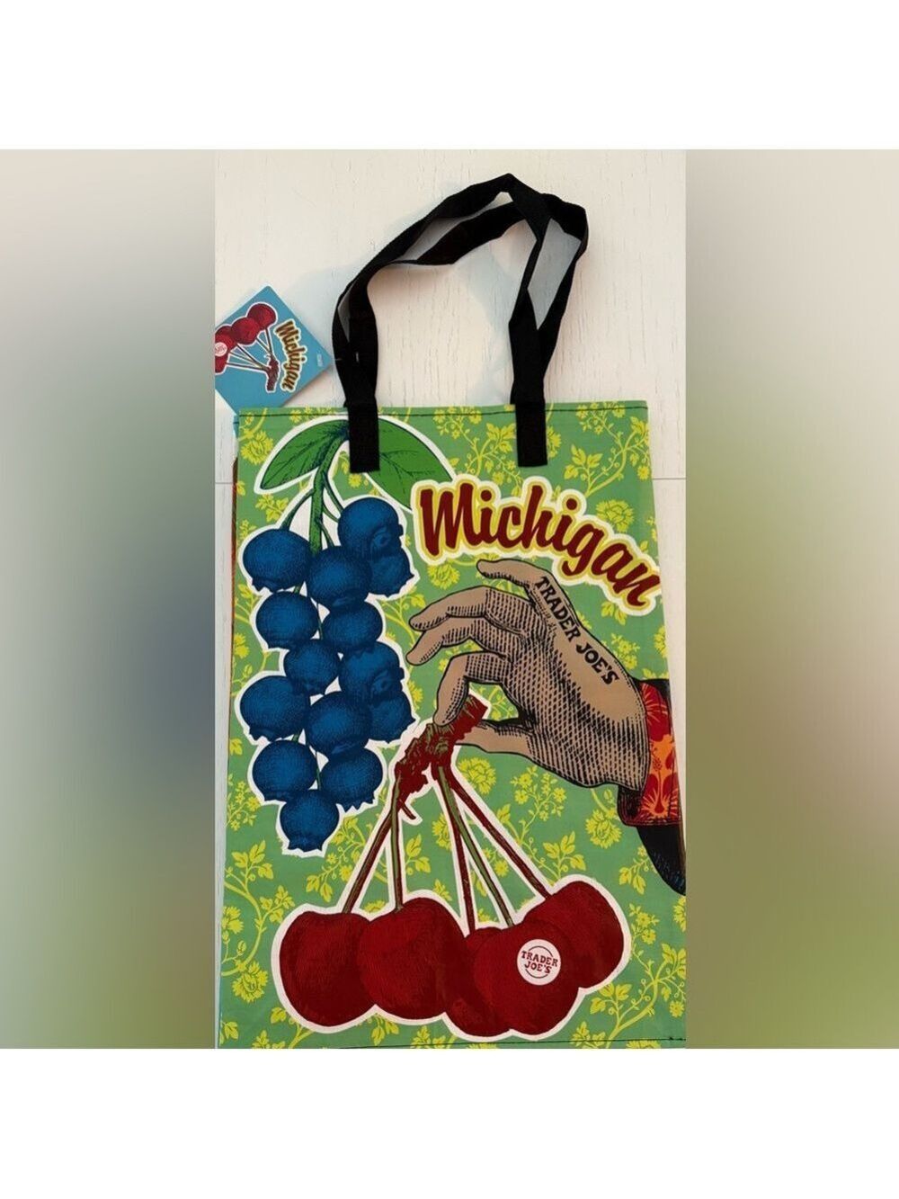 Trader Joe's Michigan Reusable Bag ECO Shopping Cherries/Blueberries / NWT
